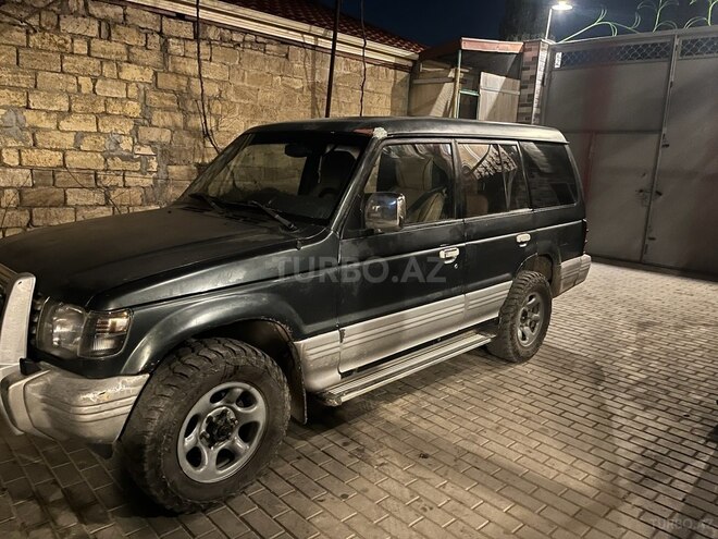 Mitsubishi Pajero 1993, 355,555 km - 2.5 l - Bakı
