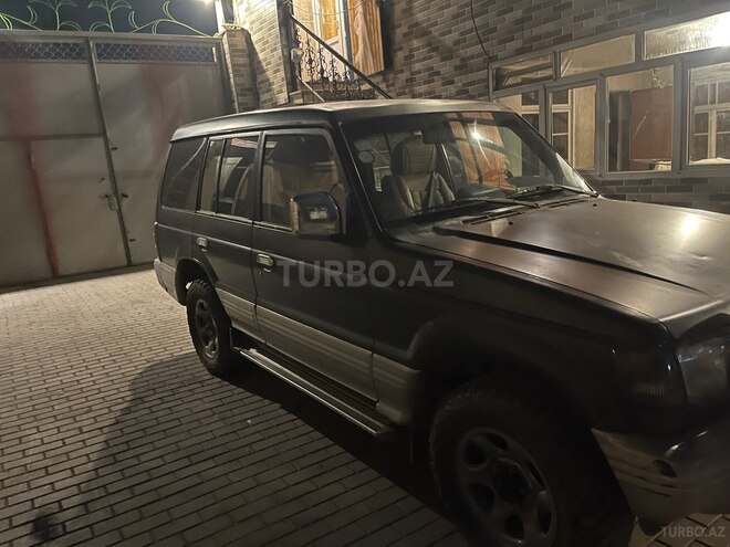 Mitsubishi Pajero 1993, 355,555 km - 2.5 l - Bakı