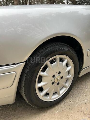 Mercedes E 240 1997, 500,000 km - 2.4 l - Bakı
