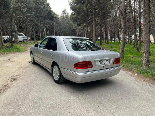 Mercedes E 240 1997, 500,000 km - 2.4 l - Bakı