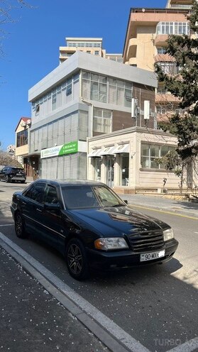 Mercedes C 200 1995, 250,000 km - 2.0 l - Sumqayıt