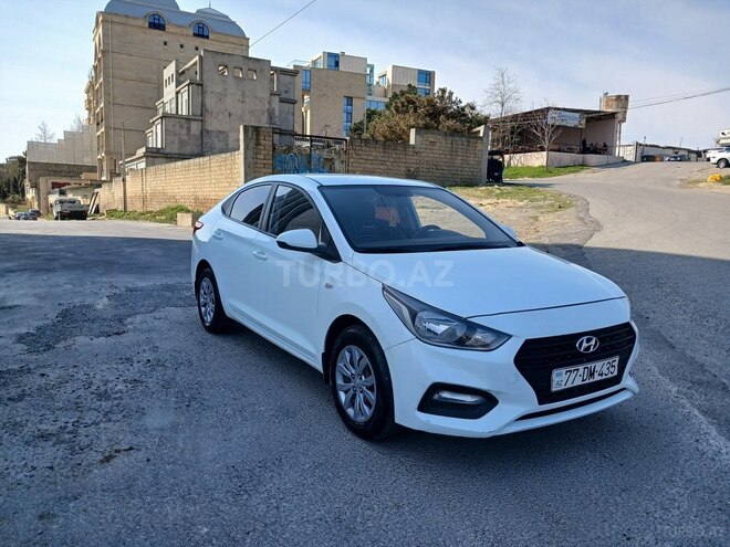 Hyundai Accent 2018, 176,900 km - 1.4 л - Bakı