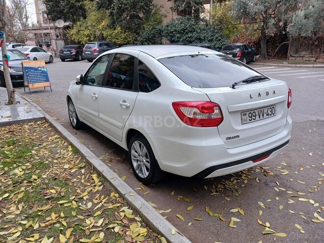 LADA (VAZ) Granta 2018, 81,600 km - 1.6 l - Bakı