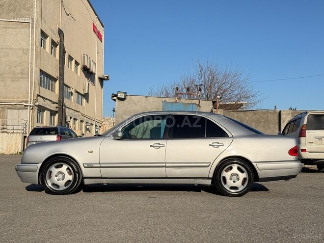 Mercedes E 280 1998, 265,000 km - 2.8 l - Bakı