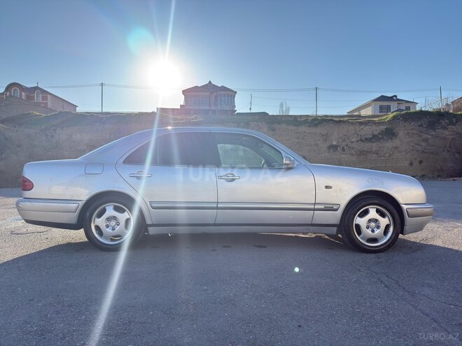 Mercedes E 280 1998, 265,000 km - 2.8 l - Bakı