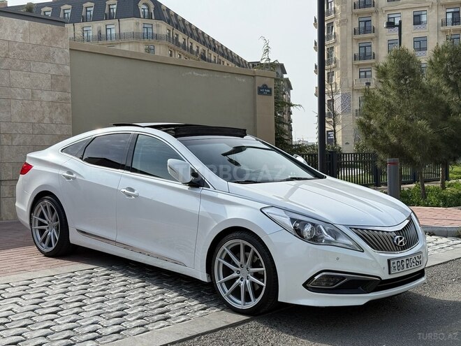 Hyundai Grandeur 2015, 141,650 km - 2.2 л - Bakı