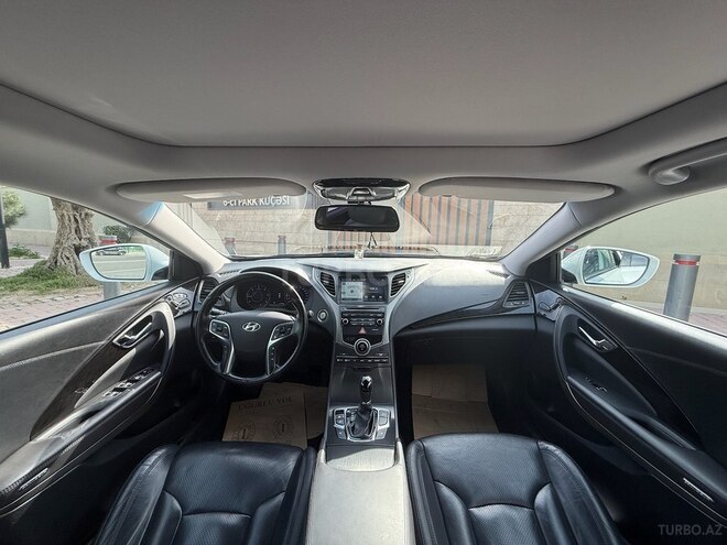Hyundai Grandeur 2015, 141,650 km - 2.2 л - Bakı