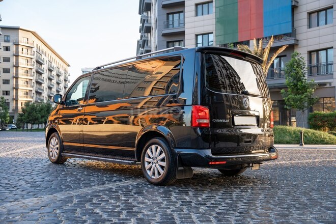 Volkswagen Caravelle 2013, 131,000 km - 2.0 l - Bakı