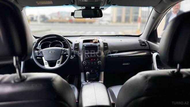 Kia Sorento-7