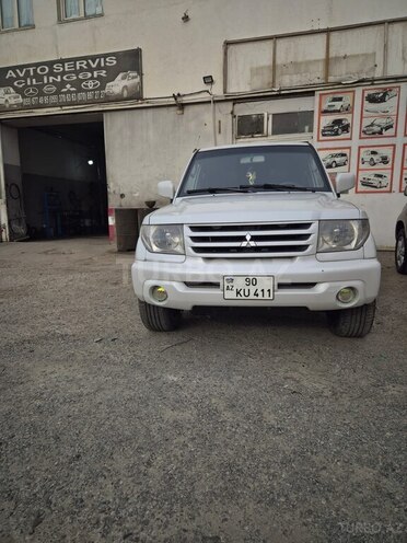 Mitsubishi Pajero io 2000, 299,542 km - 2.0 л - Bakı
