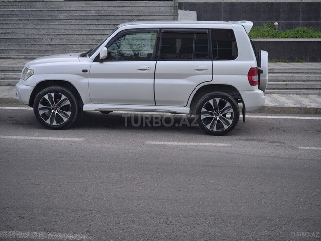 Mitsubishi Pajero io 2000, 299,542 km - 2.0 л - Bakı