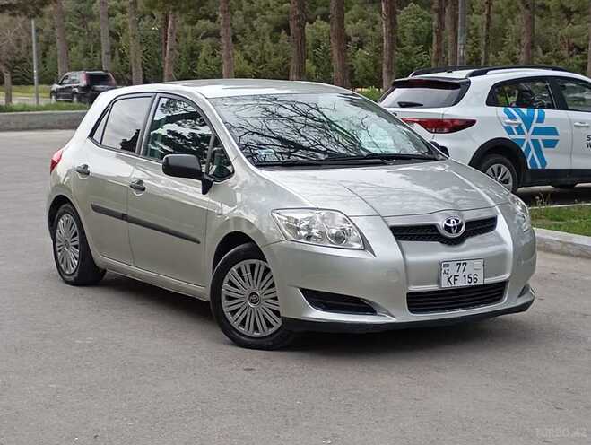 Toyota Auris 2007, 272,000 km - 1.4 l - Bakı