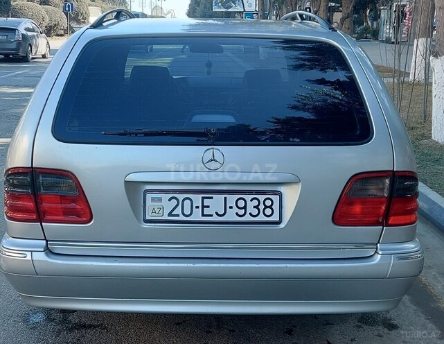 Mercedes E 240 1999, 436,000 km - 2.4 l - Sumqayıt