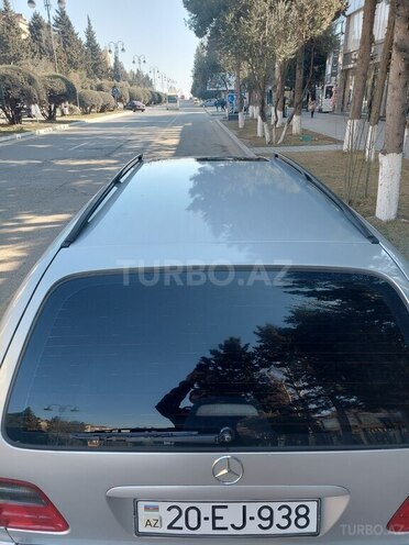 Mercedes E 240 1999, 436,000 km - 2.4 l - Sumqayıt