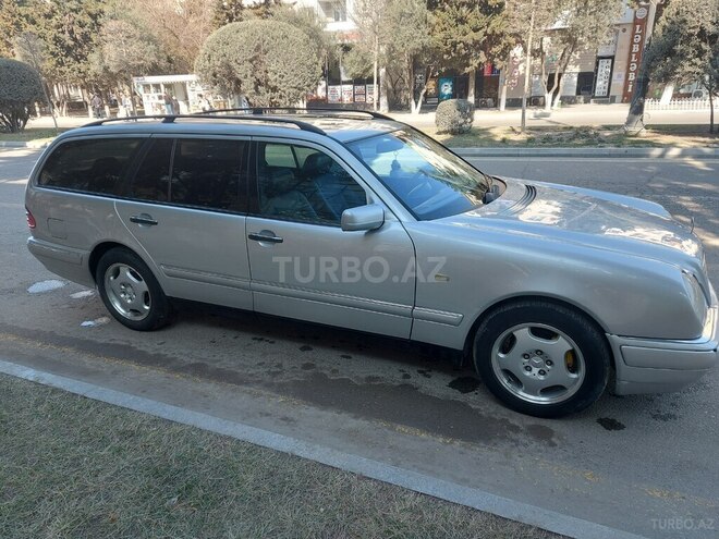 Mercedes E 240 1999, 436,000 km - 2.4 l - Sumqayıt