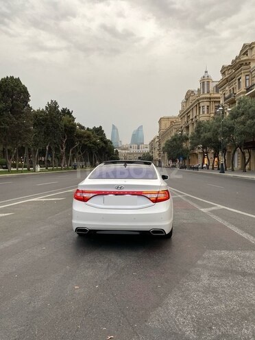 Hyundai Grandeur 2015, 143,000 km - 2.0 l - Bakı