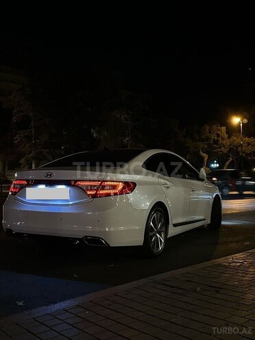 Hyundai Grandeur 2015, 143,000 km - 2.0 l - Bakı
