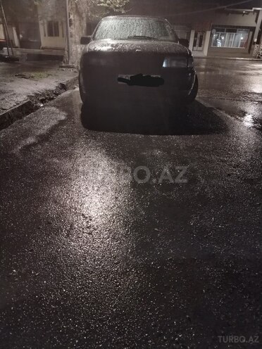 Opel Vectra 1990, 336,845 km - 1.6 l - Zaqatala