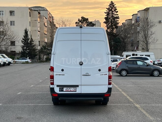 Mercedes Sprinter 518 2008, 198,000 km - 3.0 л - Bakı