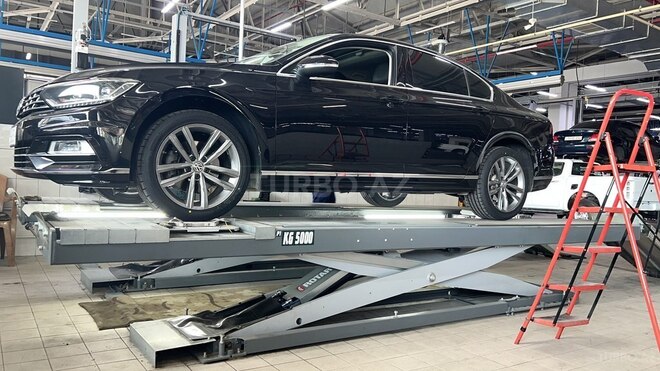Volkswagen Passat 2016, 163,000 km - 1.8 l - Bakı
