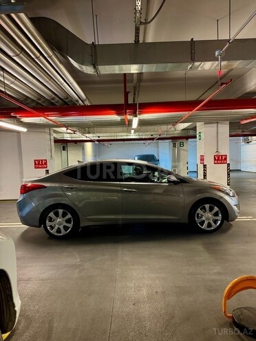 Hyundai Elantra 2011, 178,000 km - 1.8 l - Bakı