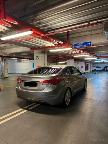 Hyundai Elantra 2011, 178,000 km - 1.8 l - Bakı
