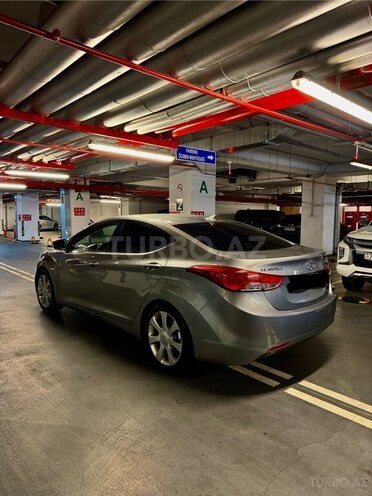 Hyundai Elantra 2011, 178,000 km - 1.8 l - Bakı