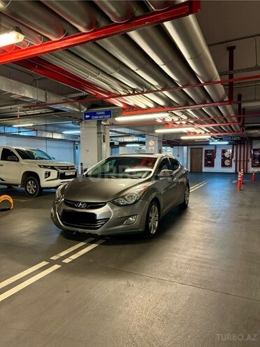 Hyundai Elantra 2011, 178,000 km - 1.8 l - Bakı