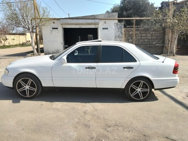 Mercedes C 180 1994, 325,000 km - 1.8 l - Bakı