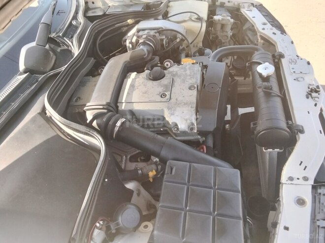 Mercedes C 180 1994, 325,000 km - 1.8 l - Bakı