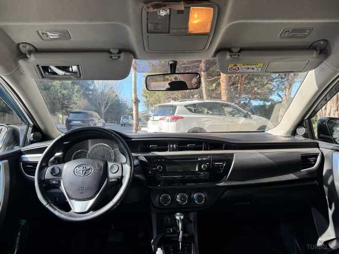 Toyota Corolla 2015, 235,000 km - 1.6 l - Bakı