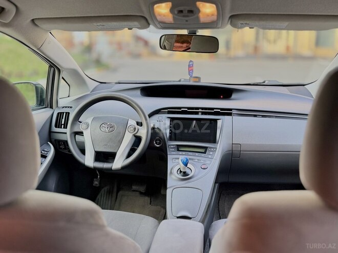 Toyota Prius 2011, 178,009 km - 1.8 l - Bakı