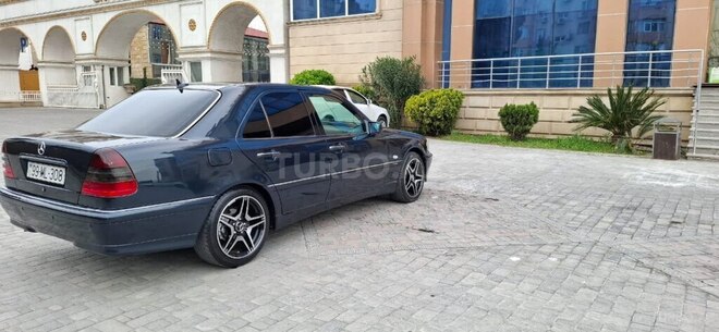 Mercedes C 180 1999, 260,852 km - 1.8 л - Bakı