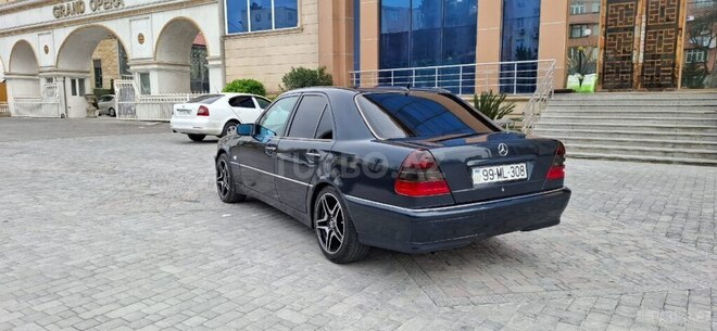 Mercedes C 180 1999, 260,852 km - 1.8 л - Bakı