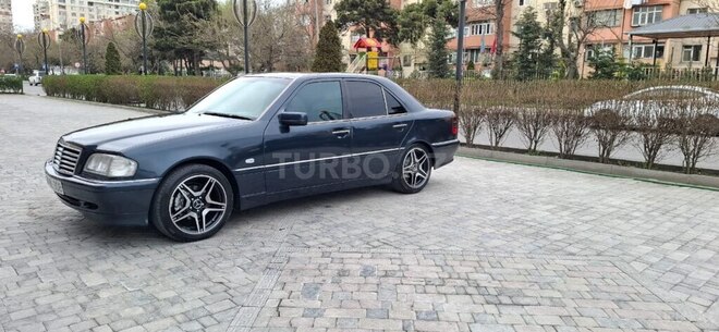 Mercedes C 180 1999, 260,852 km - 1.8 л - Bakı