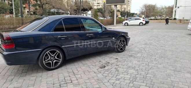 Mercedes C 180 1999, 260,852 km - 1.8 л - Bakı