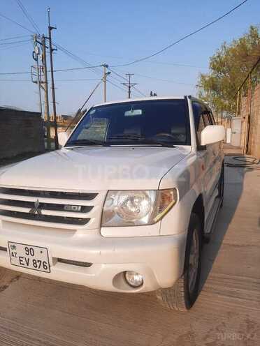 Mitsubishi Pajero io 2001, 300,000 km - 2.0 л - Bakı