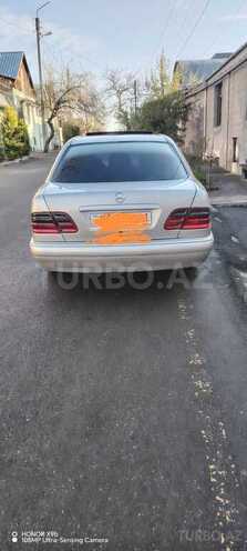 Mercedes E 220 d 1999, 671,000 km - 2.2 л - Gəncə