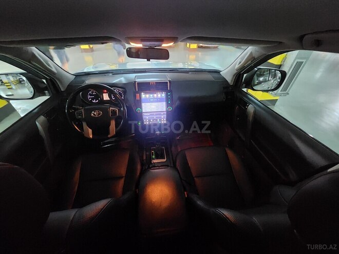 Toyota Land Cruiser Prado 2012, 266,000 km - 3.0 l - Bakı
