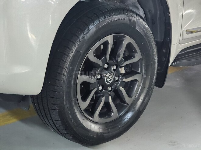 Toyota Land Cruiser Prado 2012, 266,000 km - 3.0 l - Bakı