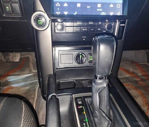 Toyota Land Cruiser Prado 2012, 266,000 km - 3.0 l - Bakı