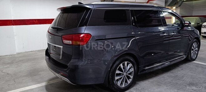Kia Carnival 2016, 182,800 km - 2.2 l - Bakı