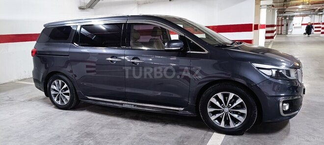 Kia Carnival 2016, 182,800 km - 2.2 l - Bakı