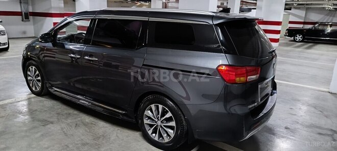 Kia Carnival 2016, 182,800 km - 2.2 l - Bakı