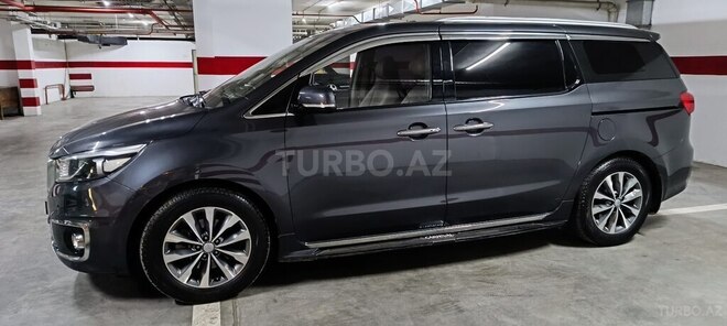 Kia Carnival 2016, 182,800 km - 2.2 l - Bakı