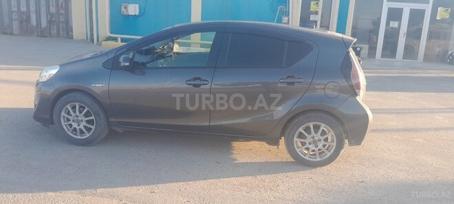 Toyota Aqua 2014, 163,000 km - 1.5 l - Bakı