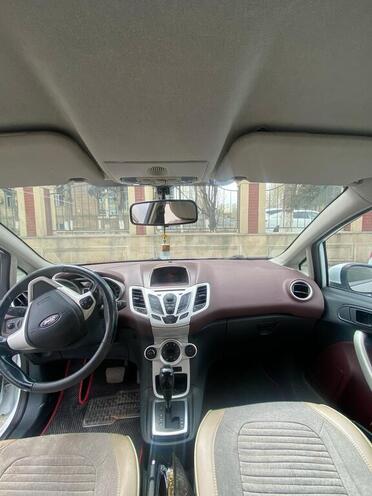 Ford Fiesta 2009, 150,000 km - 1.4 l - Gəncə