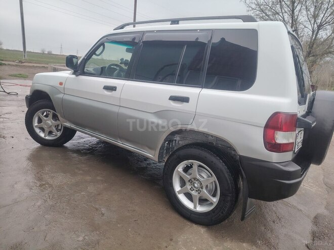 Mitsubishi Pajero io 1999, 463,151 km - 1.8 l - Biləsuvar