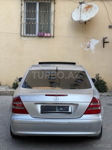 Mercedes E 240 2002, 358,700 km - 2.4 л - Bakı