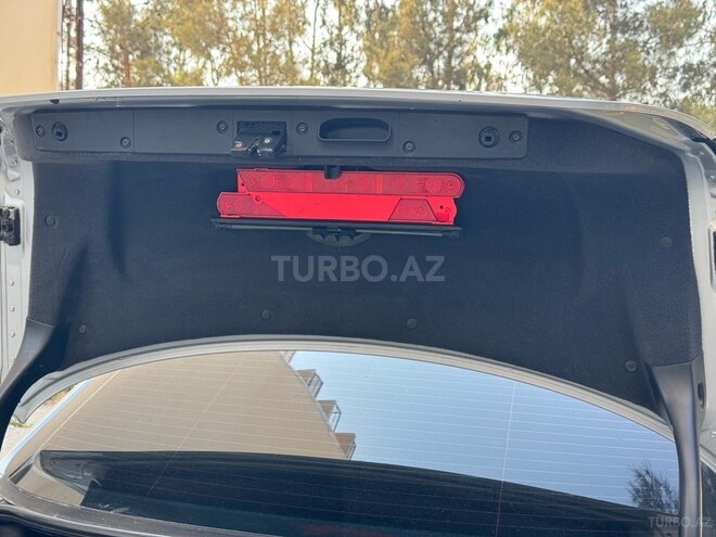 Mercedes E 240 2002, 358,700 km - 2.4 л - Bakı
